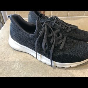 Men’s Reebok Sneakers- Sz 7.5